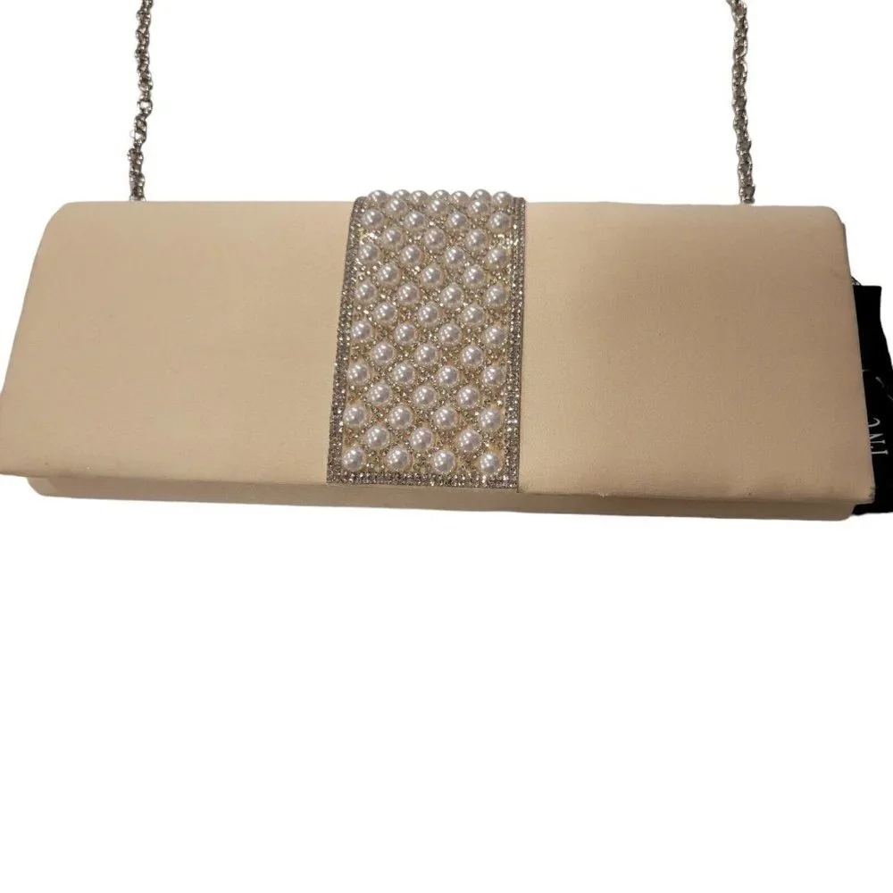 WOMEN'S INC Clutch Purse.  New With Tags $69